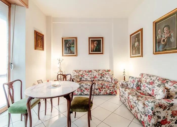 Grand Maison - Con 2 Ampie Da Letto * Como